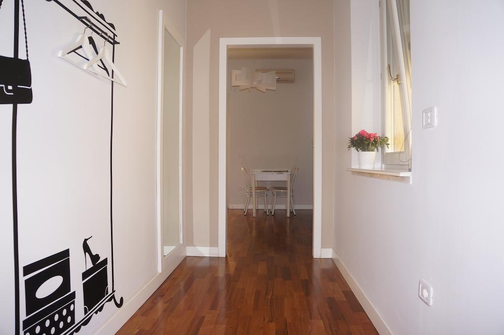 Lullymia Bed & Breakfast โครโตเน ห้อง รูปภาพ